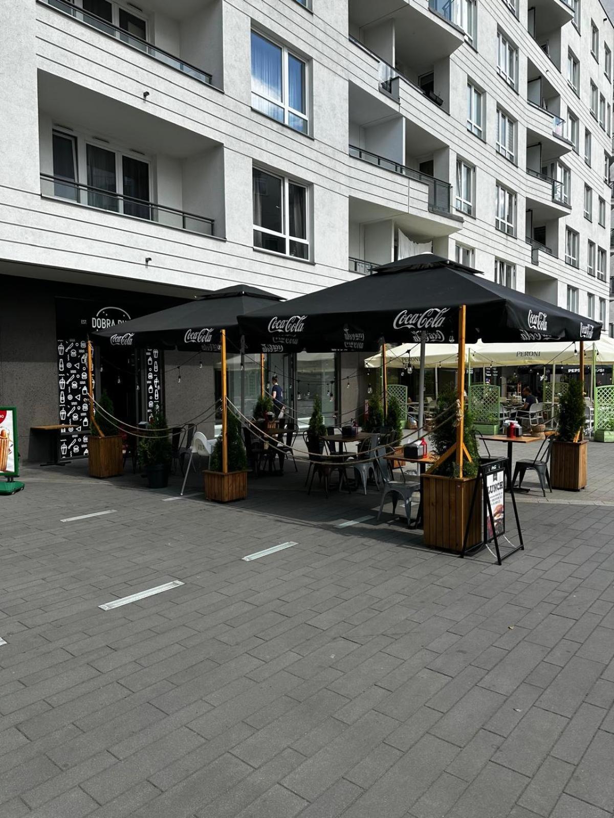 Park Jurajska Przy Jeziorku Warszawa